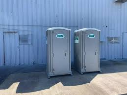 Types of Portable Toilets We Offer in Huntingdon, TN